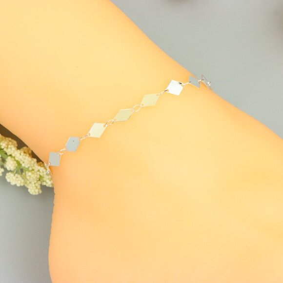 "Handmade Anklet – A Stylish Choice for Women, Thoughtful Gift Idea, EVCH1571 - Picture 4 of 10